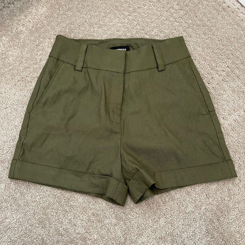 Express green midi high rise shorts
